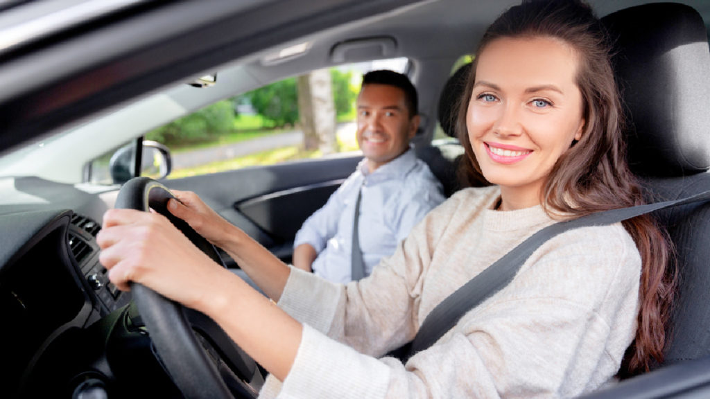 آشنایی با روش های اجاره خودرو با راننده و مزایای آن (4)
